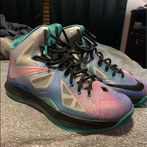 Nike Lebron 10